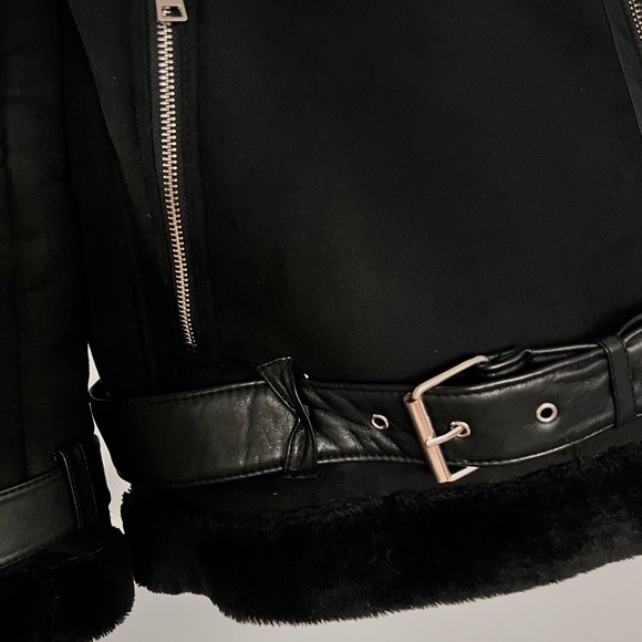 Topshop Black Faux Suede
Shearling Biker Jacket Size 6 - Picture 10 of 10